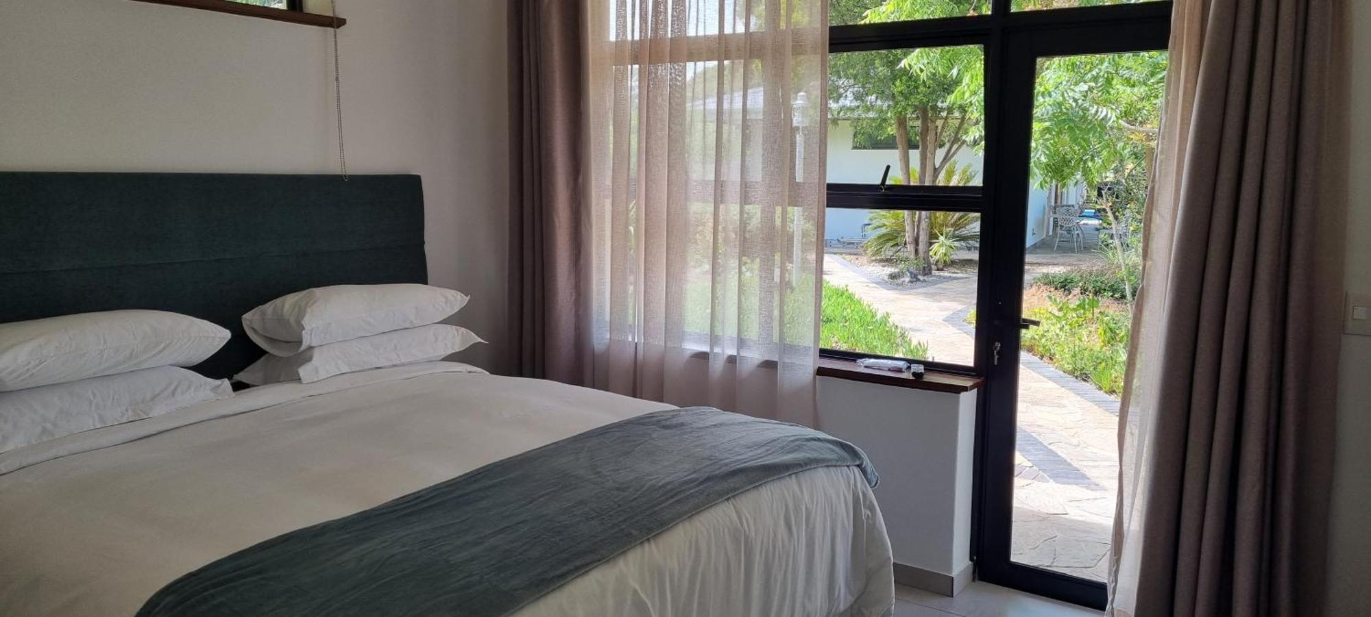 Somer House Guest Suites Somerset West Buitenkant foto