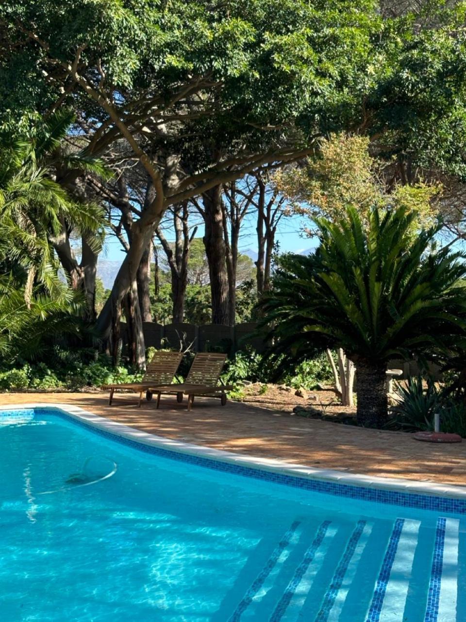 Somer House Guest Suites Somerset West Buitenkant foto