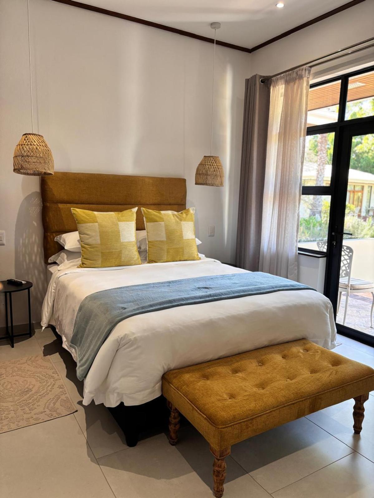 Somer House Guest Suites Somerset West Buitenkant foto